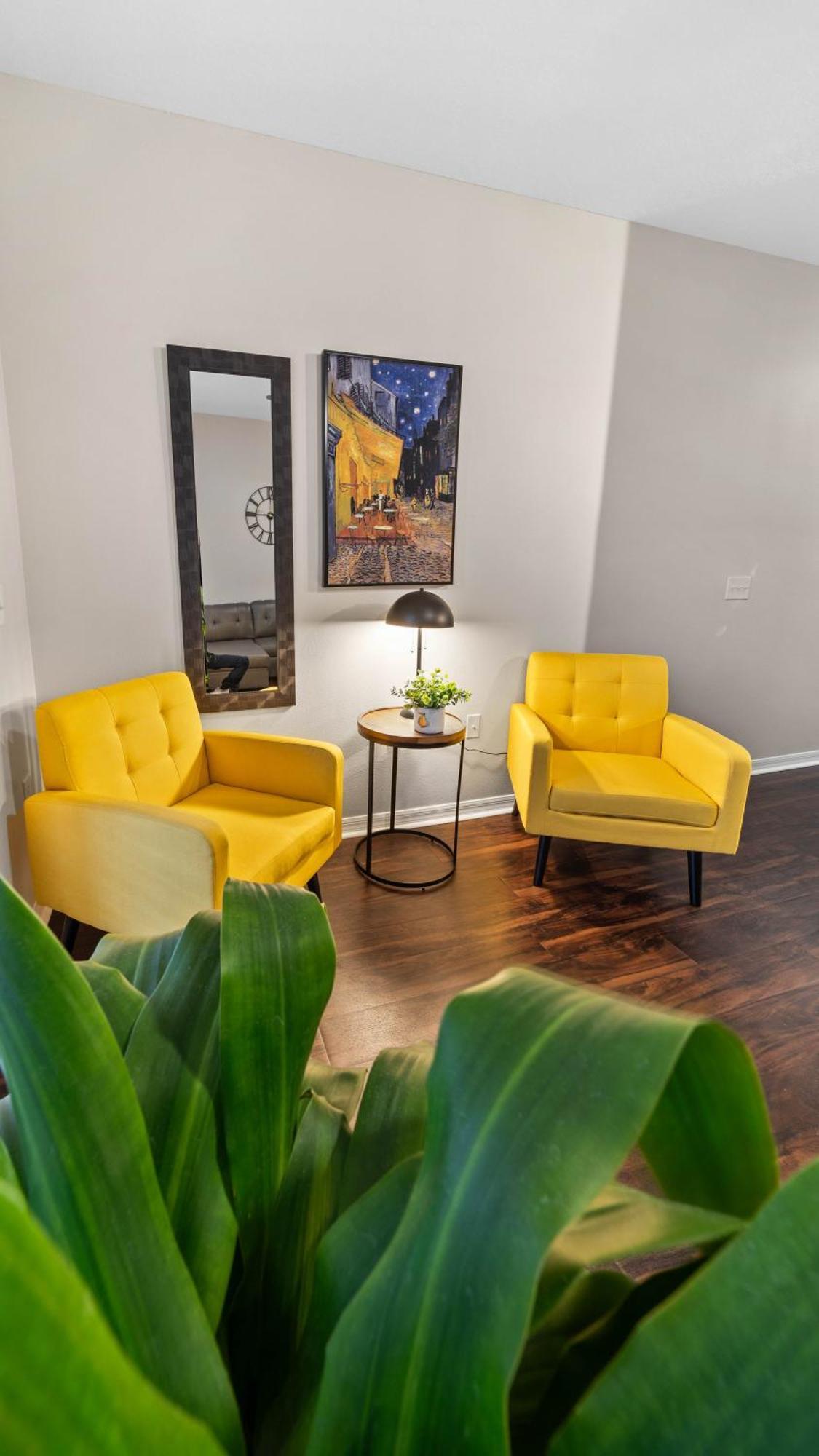 Cozy 2Br2Ba Gem-Near Airport Leilighet Tampa Eksteriør bilde